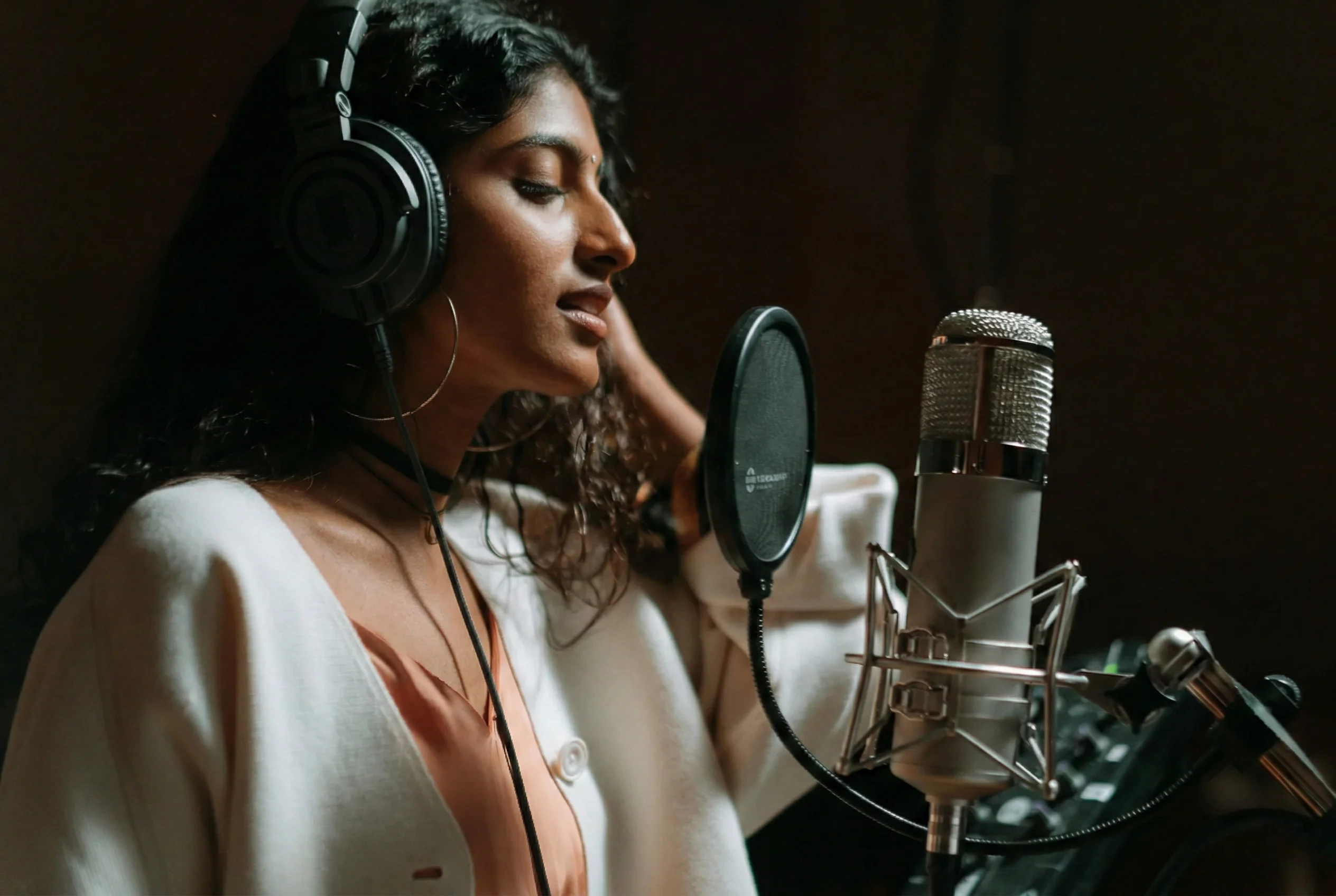 vocalist breathing Soul of Music